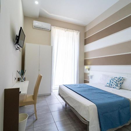 Bed and Breakfast I 4 Diamanti Di Napoli Zewnętrze zdjęcie